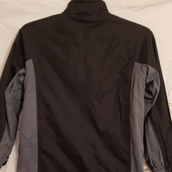 Reversible Jacket, Size M, Black & Gray - Picture 10 of 16